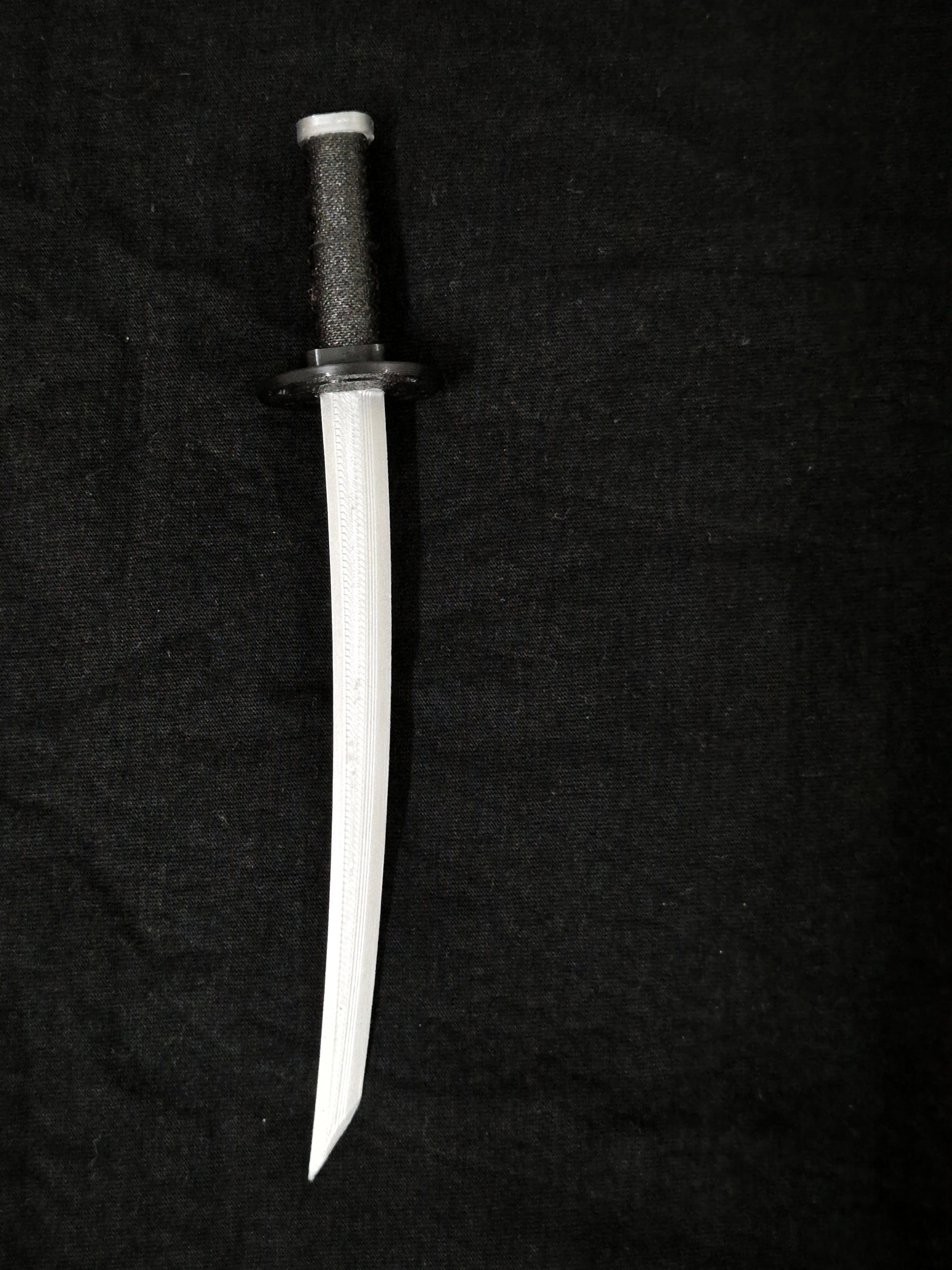 Shiranui Katana miniature with stand - Sword from Kensei Ōkoku